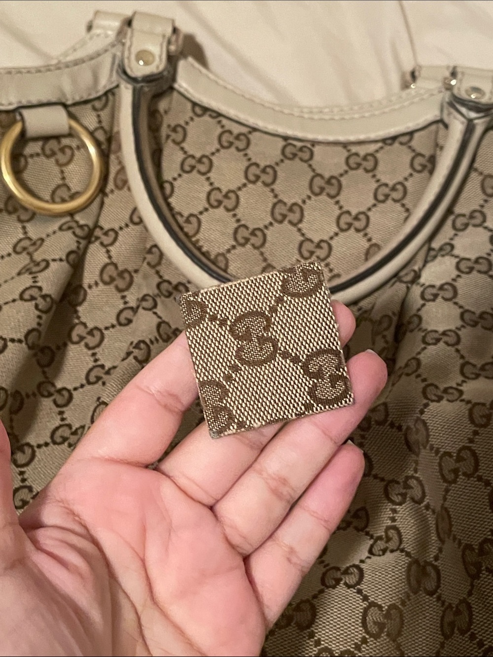 Gucci “Sukey” Beige GG Canvas Tote with Cream Trim and Gold Ring - Picture 6 of 15